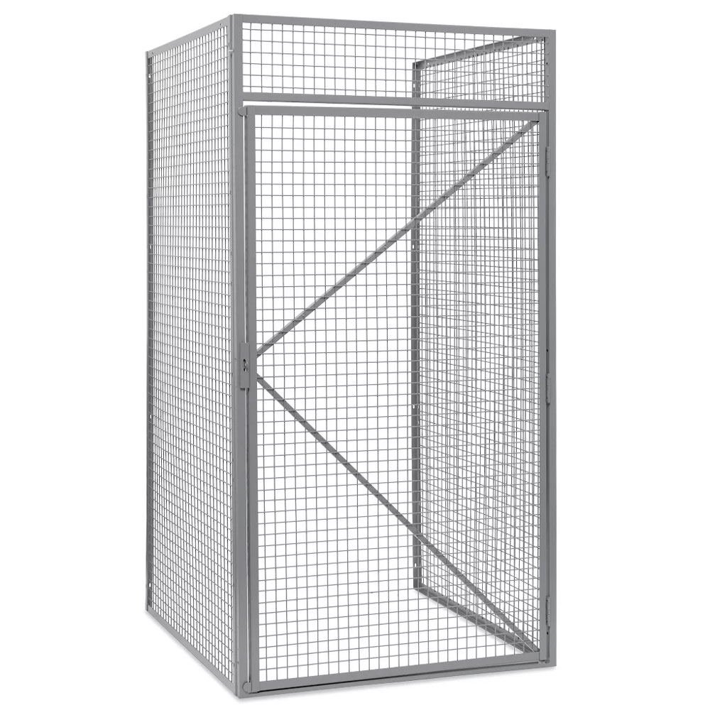 Wire mesh storage locker